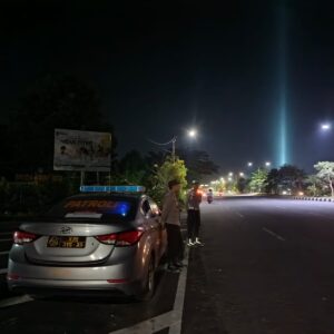 Tingkatkan Keamanan, Polsek Kediri Patroli Bypass BIL Antisipasi Kejahatan