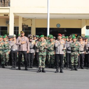 Perkuat Sinergitas, Polres Loteng Dan Kodim 1620/Loteng Gelar Apel Bersama. ‎