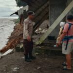 Langkah Tanggap Dini Polsek Batulayar Hadapi Cuaca Buruk di Meninting