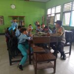 Sinergi Polsek Gerung dan SPPG Wujudkan Program Makan Bergizi di SDN Dasan Tapen