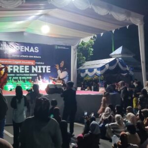 Atraksi Budaya Warnai Car Free Nite di Gerung, Aman dan Menghibur