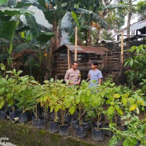 Sinergi Polri-Masyarakat Wujudkan Desa Mandiri di Lombok Barat