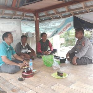 Polsek Gangga Sambang Tokoh Desa Rempek Upaya Ciptakan Kondusifitas Wilayah