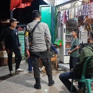 Jaga Keamanan dan Ketertiban Masyarakat di Wilayah Hukumnya, Polsek Donggo Optimalkan Patroli KRYD Malam Hari