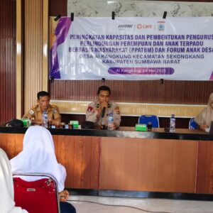 Polsek Sekongkang Dukung Pembentukan Pengurus PPATBM dan Forum Anak di Desa Ai Kangkung