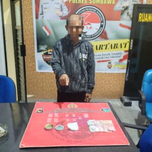 Kerap Edarkan Narkotika di Tarano, Seorang Pria Diamankan Pihak Kepolisian