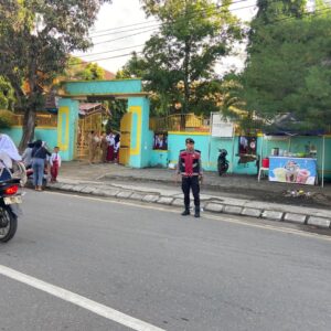 Cegah Kemacetan, Unit Turjawali Sat Samapta Polres Bima Kota Laksanakan Rawan Pagi di Titik Padat Lalu Lintas