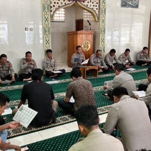 Pembinaan Rohani dan Mental: Langkah Strategis Polres Sumbawa Barat dalam Penguatan Iman dan Takwa