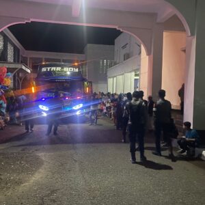 Unit Turjawali Sat Samapta Polres Bima Kota Laksanakan Pengamanan Keberangkatan Jamaah Haji