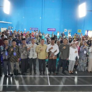 BGN Gandeng Komisi IX DPR RI Sosialisasikan Program Makan Bergizi Gratis di Aikmel dan Suela