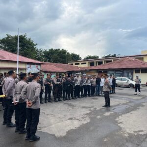 Kapolres Dompu Pimpin Apel Pelepasan 50 Personel BKO ke Polres Sumbawa Barat