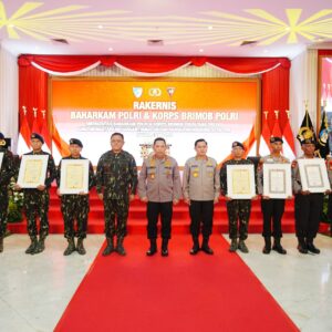 Kapolri Instruksikan Kawal Program Pemerintah hingga Tingkatkan Kemampuan Personel di Rakernis Baharkam-Korbrimob