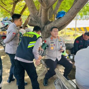 Aksi Massa di Pelabuhan Poto Tano: Polda NTB Siagakan Ratusan Personel dan Layanan Kesehatan