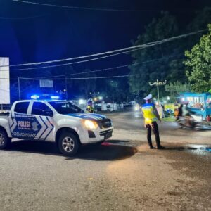 Sat Lantas Polres Bima Kota Gelar Blue Light Patrol dan Pengaturan Lalu Lintas di Malam Hari