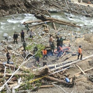 Tim Gabungan Temukan 6 Korban Banjir Bandang di Pegunungan Arfak, Pencarian Dilanjutkan Hari Ini