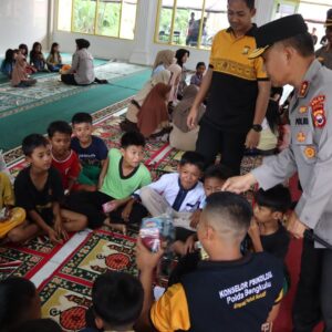 Kapolda Bengkulu Berikan Pelayanan Terbaik bagi Korban Gempa Bumi Di Bengkulu