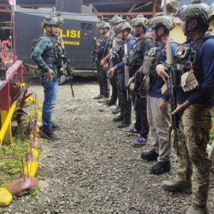 Satgas Ops Damai Cartenz Berhasil Amankan Bandara Aminggaru Ilaga Saat Terjadi Kontak Senjata
