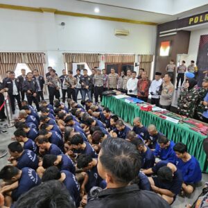 Survei Indikator Politik Indonesia: Kepuasan Tinggi Warga pada Polisi Berantas Premanisme