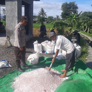 Polres Lombok Barat Aktif Dampingi Petani Lokal