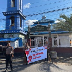 Personel Sat Samapta Polres Sumbawa Gelar Bakti Religi Sambut Hari Bhayangkara Ke-79