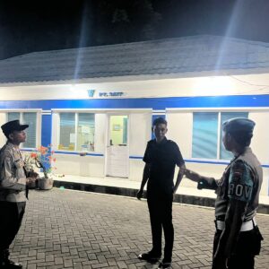 Patroli Polsek Kawasan Pelabuhan Lembar Jaga Stabilitas Keamanan Pelabuhan Lembar