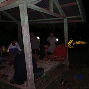 Patroli cipta kondisi, Polsek Pekat jaga situasi kamtibmas tetap kondusif