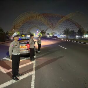 Patroli Blue Light Jaga Kamtibmas Lombok Barat Tetap Kondusif