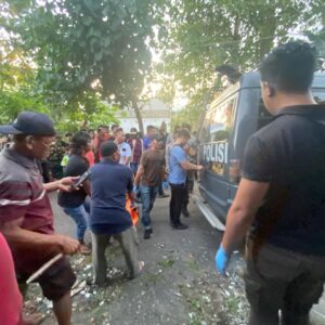 Polres Bima Kota Evakuasi Korban Penganiayaan yang Menyebabkan Kematian di Kos-Kosan Kelurahan Mande