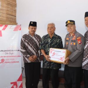 Polres Sumbawa Gelar Anjangsana Rayakan Hari Bhayangkara ke-79