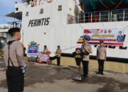 Polres Bima Kota Gelar Upacara Tabur Bunga Peringati Hari Bhayangkara ke-79 di Dermaga Pelabuhan Bima