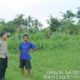Bhabinkamtibmas Cendi Manik Dorong Ketahanan Pangan Lewat Kunjungan ke Petani