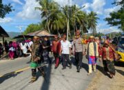 Polsek Taliwang Amankan Pawai Budaya dan Pembukaan Sandeka Dilao’ 2025 di Desa Labuhan Lalar