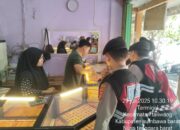 Sat Samapta Polres Sumbawa Barat Gelar Patroli Dialogis di Pasar Tanah Mira, Jaga Kamtibmas Tetap Kondusif