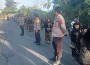 Polsek Pekat Lakukan Pengamanan Kegiatak Adat Suku Sasak.