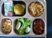 Pemerintah Salurkan Makanan Bergizi Gratis ke Sekolah-Sekolah di Batulayar