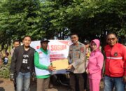 Usai Touring Merah Putih, Kapolres Bima Kota Salurkan Bantuan Sosial di Desa Sangiang dan Sekitar Polsek Wera