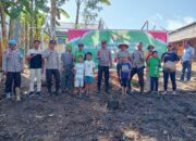 Kapolsek Dompu Laksanakan Kegiatan Penanaman Jagung Serentak di Lahan Pondok Pesantren Al Ghonyyu