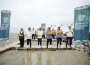 Tanam Mangrove di Kalbar, Kapolri: Jaga Lingkungan untuk Masa Depan Anak-Cucu Kita