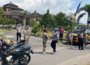 Patroli Skala Besar TNI-Polri Jaga Keamanan di Lombok Barat