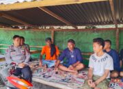 Polsek Wawo Gelar Jumat Curhat, Sosialisasikan Bahaya TPPO kepada Warga