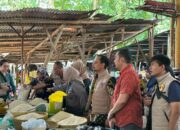 Harga Beras di Pasar Gerung Stabil, Pedagang Patuh HET