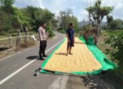 Bhabinkamtibmas Desa Cempi Jaya Dukung Program Ketahanan Pangan Nasional Menuju Indonesia Emas 2025