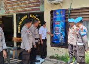 Tim Bidpropam Polda NTB, Laksanakan Sosialisasi QR Code Yanduan Cepat di Mapolsek Woha