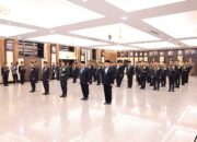 Dipimpin Kapolri, Irjen Hadi Gunawan Terima Bintang Bhayangkara Pratama