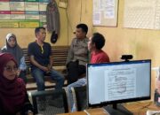 PERSONEL PAMAPTA III POLRES DOMPU TERIMA LAPORAN MASYARAKAT YANG DIDAMPINGI BHABINKAMTIBMAS