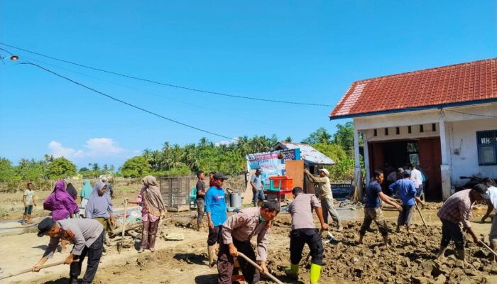 Polri dan Warga Bersinergi Pulihkan Pascabanjir di Pidie Jaya