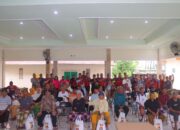 Kapolres Lombok Utara Gowes Kamtibmas di Desa Pendua, Salurkan Bansos dan Layanan Kesehatan Gratis