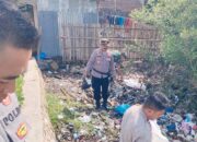 Dukung Program Presiden RI “Indonesia Asri”Polsek Bolo Bersama TNI dan Masyarakat Bersihkan Sampah Pantai di Desa Nggembe