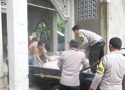 Polres Sumbawa Barat Gelar Jum’at Berkah, Salurkan Bantuan Semen ke Masjid Nurul Gufron