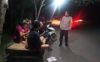 Patroli Malam Polsek Labuhan Haji Usai Tarawih, Polisi Imbau Anak Motor Hindari Balap Liar
